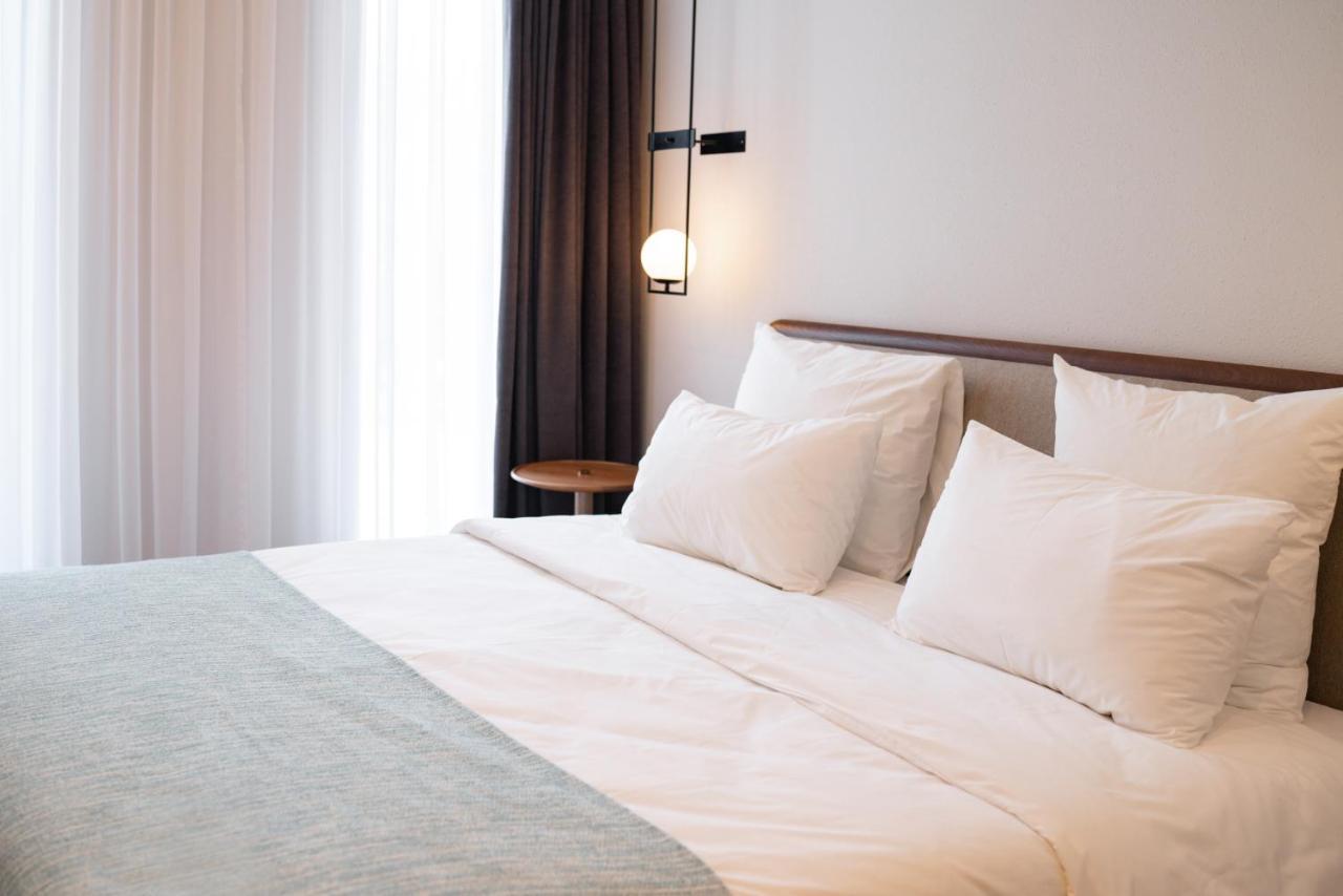 Pana Boutique Hotel Шымкент Экстерьер фото